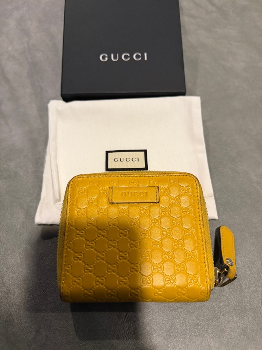 Gucci Made in Italy Embossed GG Zip Around Wallet in Mustard Yellow Leather - Picture 13 of 13